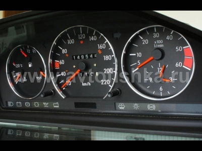 Mercedes W124 (84-95), W126 (80-92) светящиеся шкалы приборов - накладки на циферблаты панели приборов, дизайн № 2